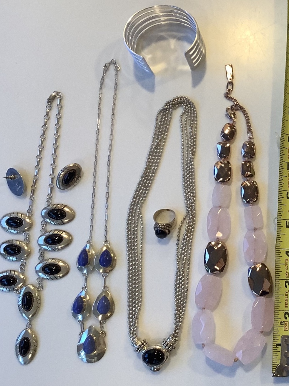 Jewelry Collection - Picture 2 of 3